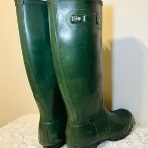 Hunter | Shoes | Vintage Hunter Tall Rain Boots Made In Scotland